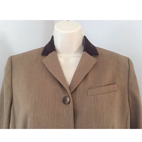 LOFT Wool Blend Taupe w/ Brown Velvet Collar - Picture 4 of 8